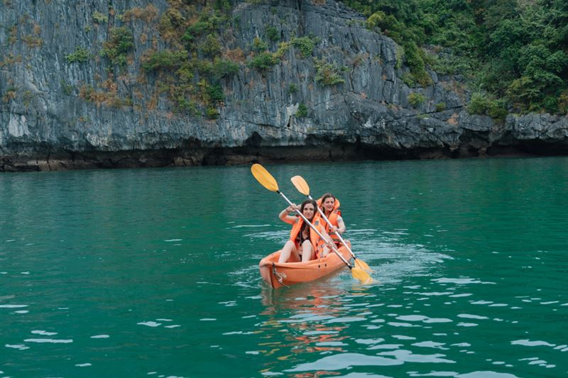 Lan Ha - Ha Long Bay - Cat Ba Island 2D1N in less touristy areas from Hanoi