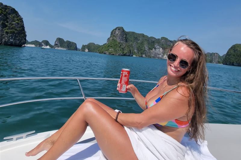 Halong Bay Yacht - Sunset Tours, Luxury Private Cruise