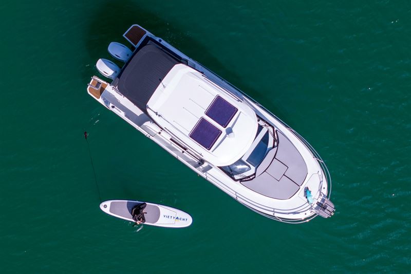 Halong Bay Sightseeing 2-hour With Private Yacht