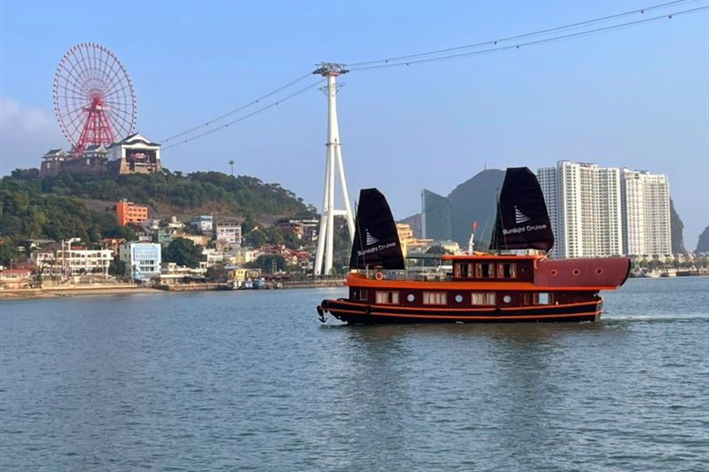 Private 2 Days 1 Night Voyage on Boat in Lan Ha Bay