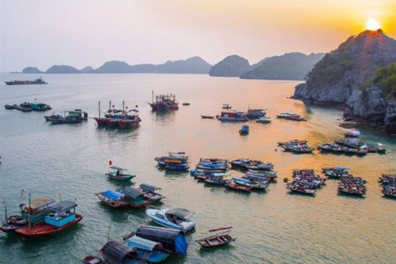 Private 2 Days 1 Night Voyage on Boat in Lan Ha Bay